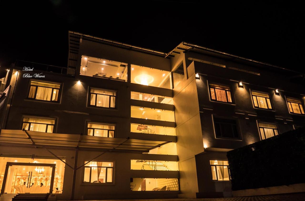 Hotel Blue Waves Jangli Ghāt Εξωτερικό φωτογραφία